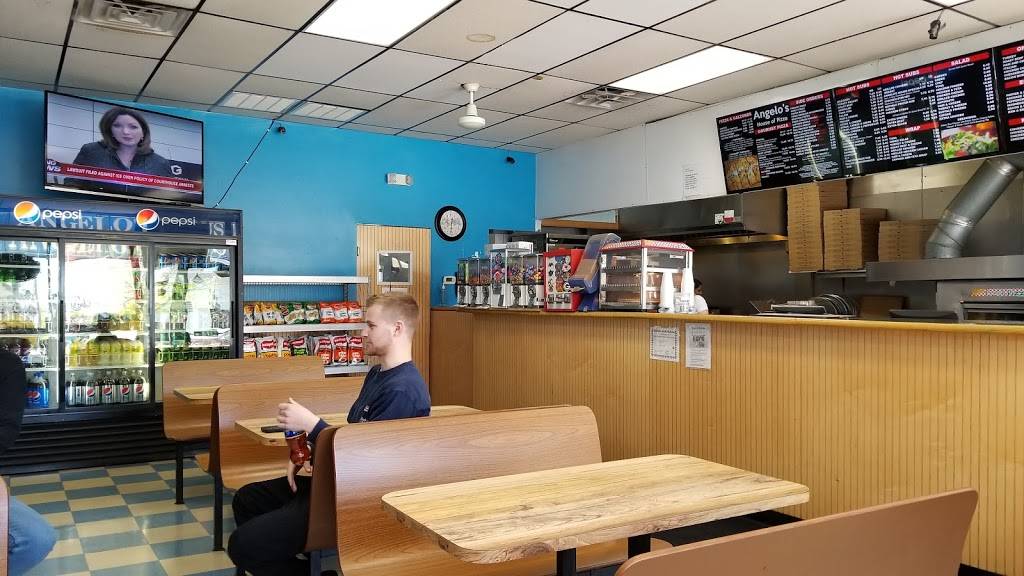 Angelos House of Pizza | restaurant | 579 Moody St, Waltham, MA 02453, USA | 7818931208 OR +1 781-893-1208