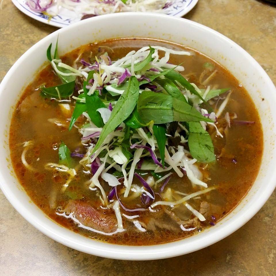 Bun Bo Hue Co Do 1 | restaurant | 10720 Kingspoint Rd b, Houston, TX 77075, USA | 2818881992 OR +1 281-888-1992