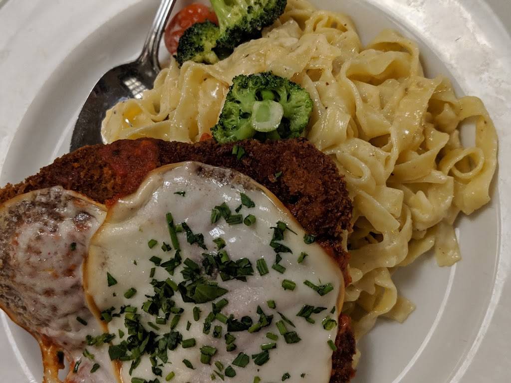 Dels Enoteca Pizzeria | restaurant | 2980 King St E, Kitchener, ON N2A 1A9, Canada | 5198932911 OR +1 519-893-2911