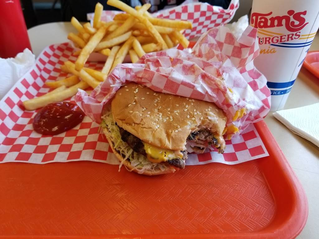 Tams Burgers | restaurant | 14760 Bellflower Blvd, Bellflower, CA 90706, USA | 5629255680 OR +1 562-925-5680