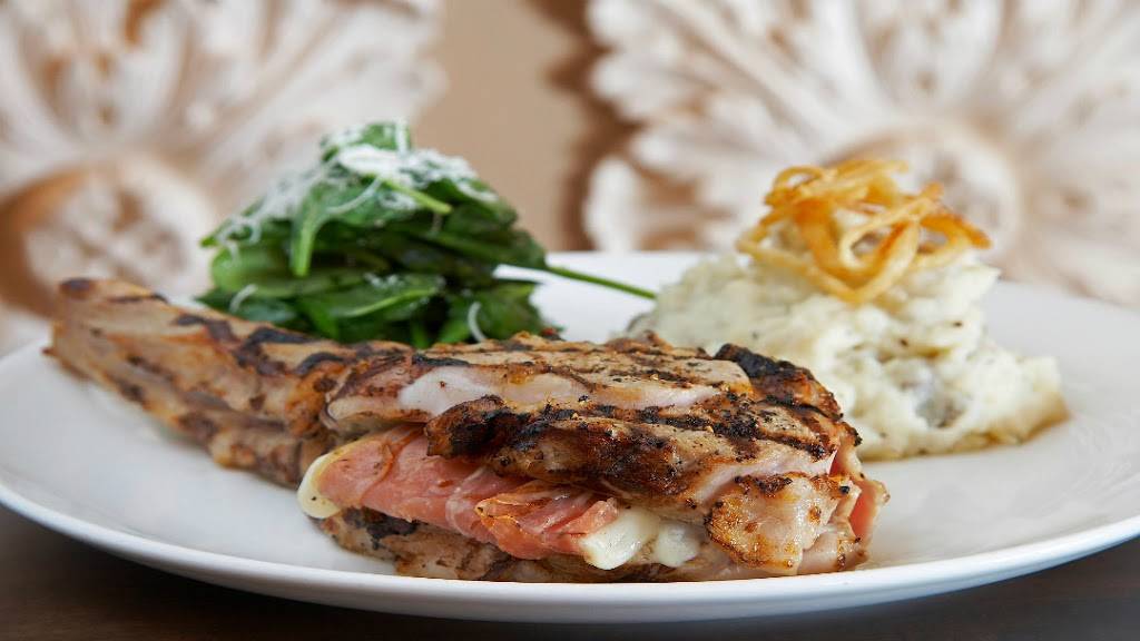 Ferraris Italian Villa | restaurant | 1200 William D Tate Ave, Grapevine, TX 76051, USA | 8172512525 OR +1 817-251-2525