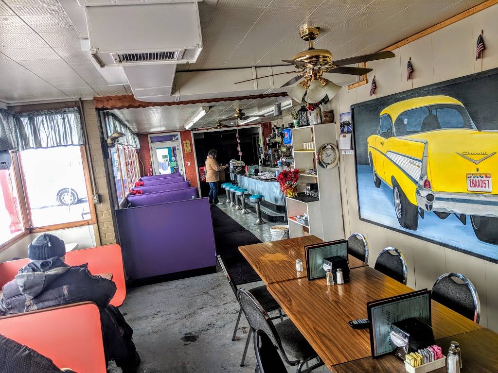 Mom & Paup Family Restaurant | restaurant | 820 16th St, Central City, NE 68826, USA | 3089465099 OR +1 308-946-5099