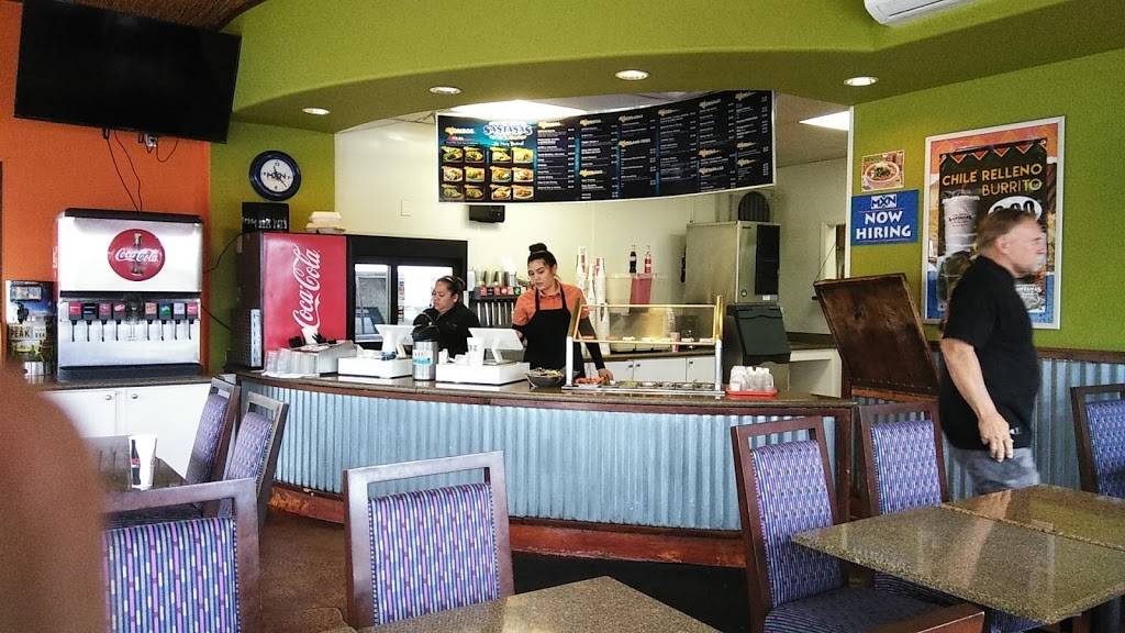 Santanas | restaurant | 1975 Morena Blvd, San Diego, CA 92110, USA | 6192769600 OR +1 619-276-9600