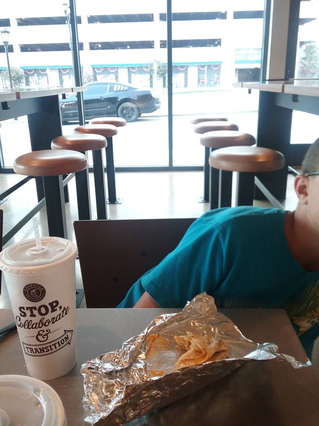 Chipotle Mexican Grill | restaurant | 1519 W Rosedale St, Fort Worth, TX 76104, USA | 8178857465 OR +1 817-885-7465
