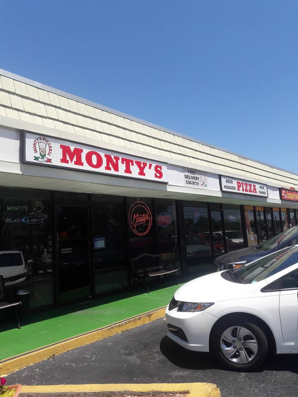 Montys Pizza | restaurant | 2170 Nursery Rd, Clearwater, FL 33764, USA | 7275309731 OR +1 727-530-9731