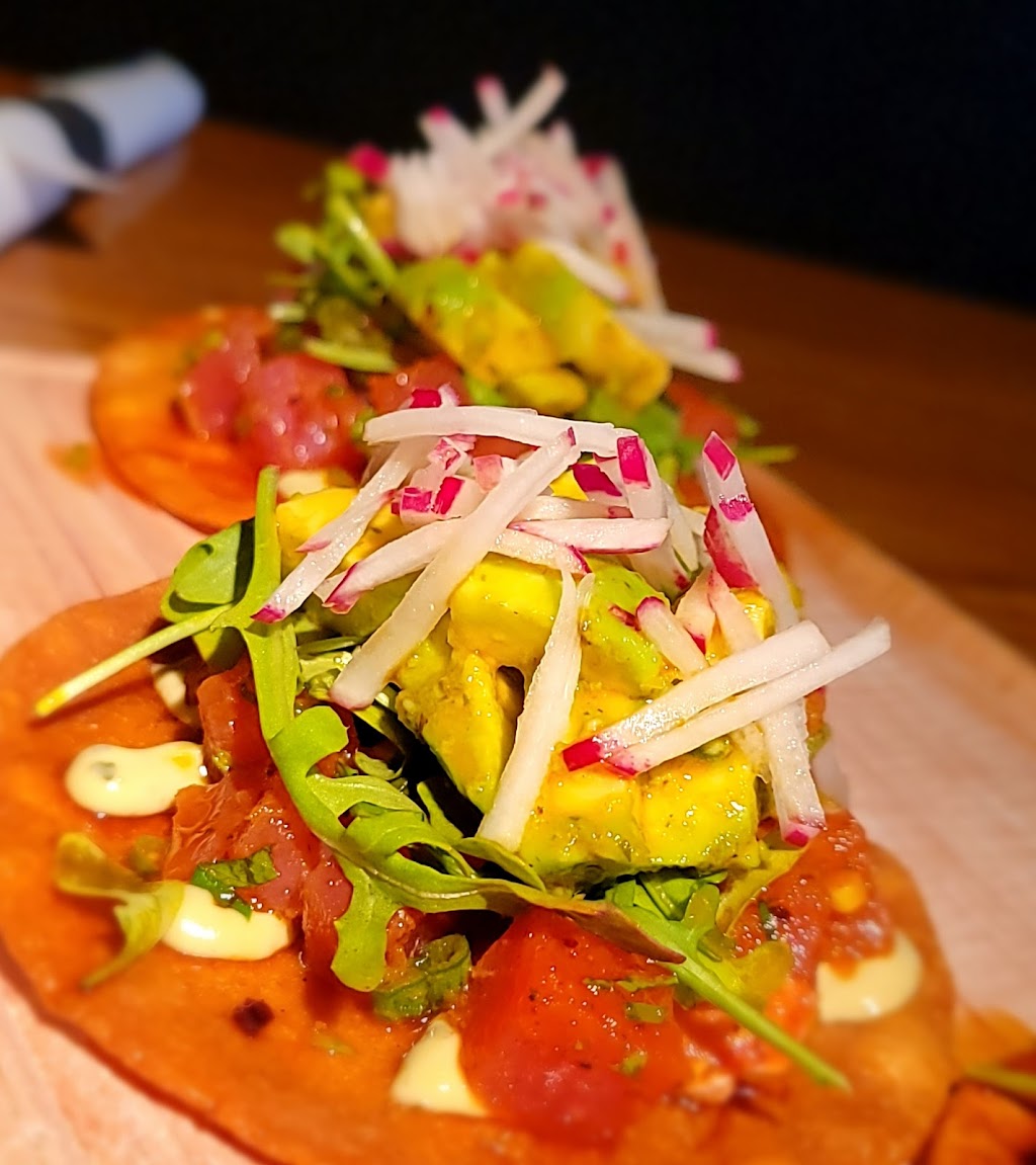 El Hefe | restaurant | 30 N State St, Girard, OH 44420, USA | 3305307063 OR +1 330-530-7063