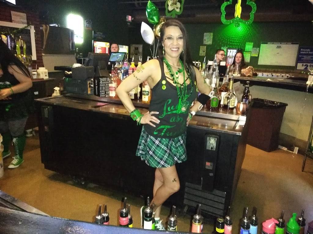 Eddys Sports Pub | restaurant | 9105 E 56th St, Indianapolis, IN 46216, USA | 3175246330 OR +1 317-524-6330