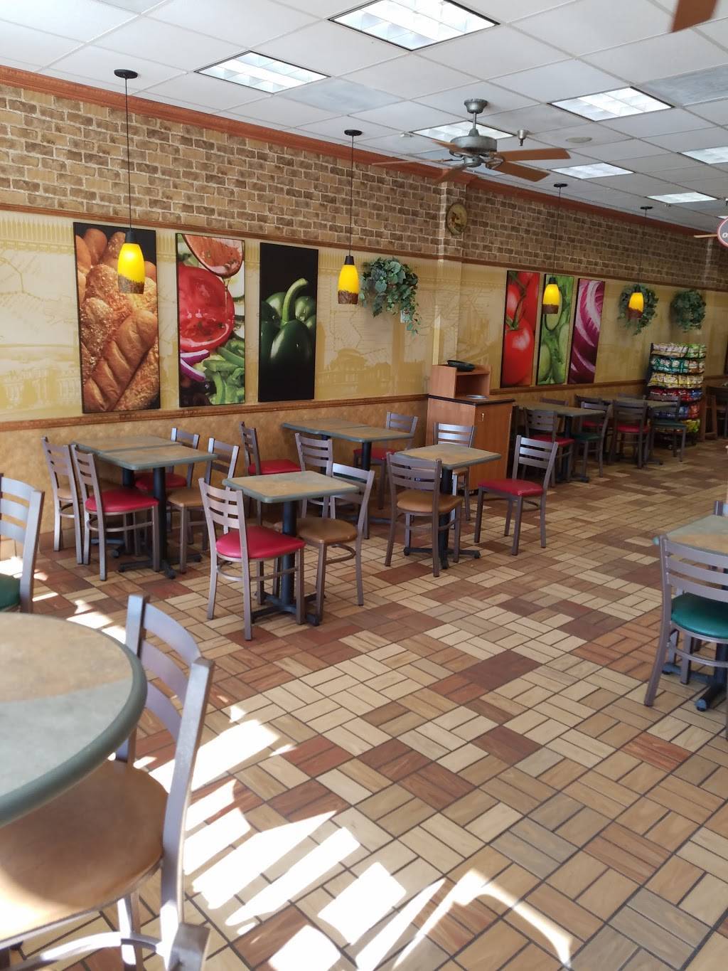 Subway | restaurant | 16817 Crabbs Branch Hwy, Rockville, MD 20855, USA | 3015192999 OR +1 301-519-2999