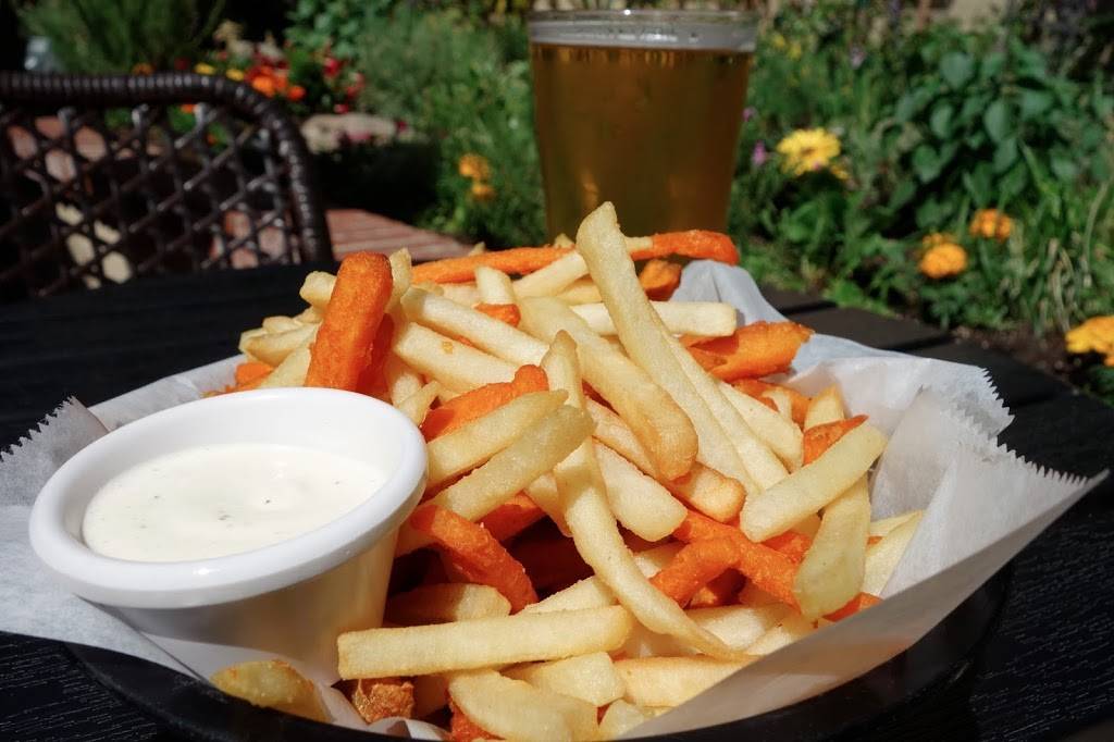 The Patio | night club | 412 Emerson St, Palo Alto, CA 94301, USA | 6503222575 OR +1 650-322-2575