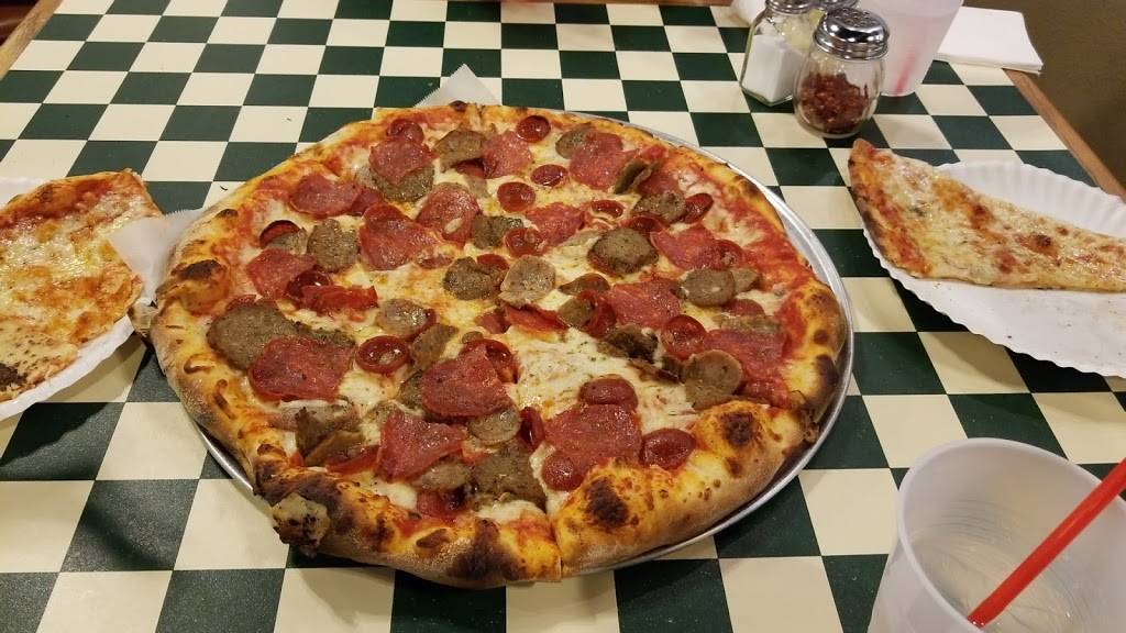 Capos Pizza | restaurant | 8522 Broadway St #105, San Antonio, TX 78217, USA | 2103621901 OR +1 210-362-1901