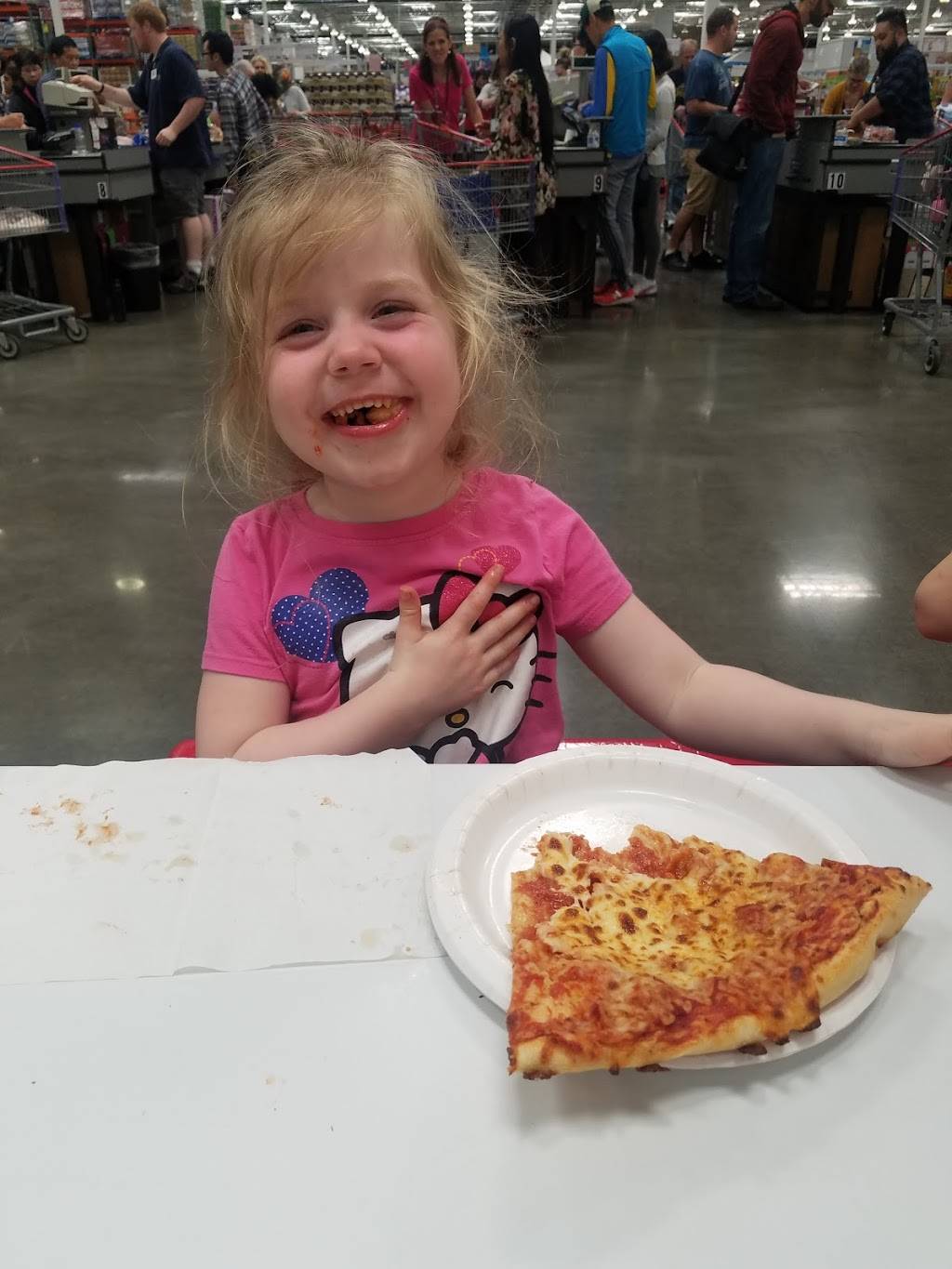 Costco Food Court | meal takeaway | 18109 33rd Ave W, Lynnwood, WA 98037, USA | 4256971084 OR +1 425-697-1084