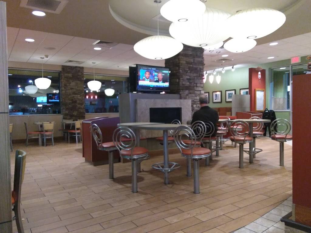 McDonalds | cafe | 946 E Waterloo Rd, Akron, OH 44306, USA | 3307245126 OR +1 330-724-5126