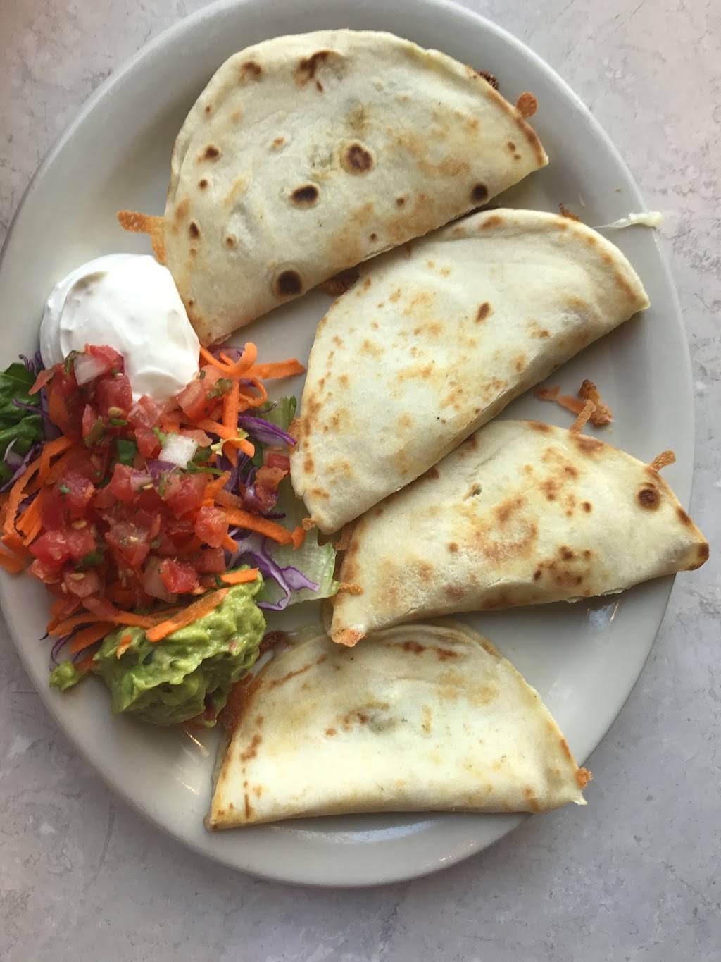 Chuys | restaurant | 2339 Forest Dr, Annapolis, MD 21401, USA | 4439498735 OR +1 443-949-8735