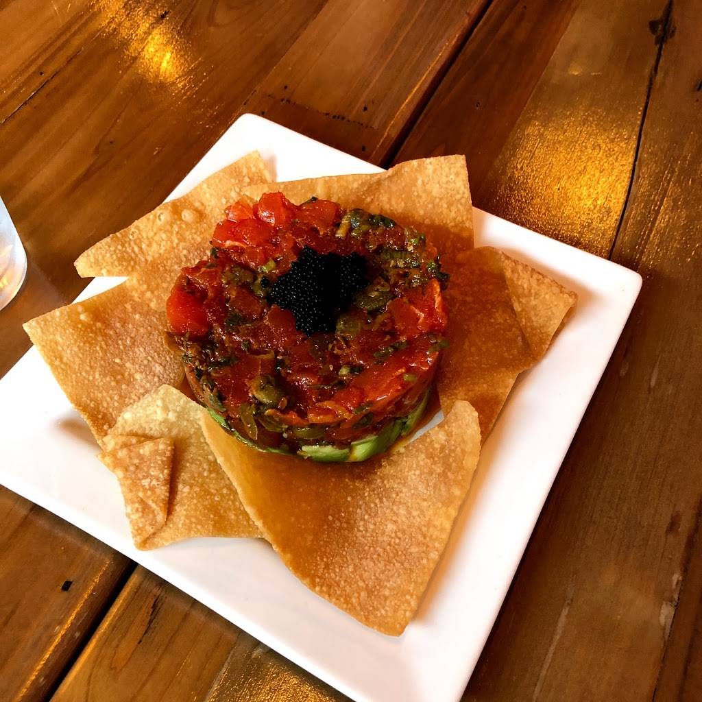 Fighting Fish | restaurant | 912 N Arthur Ashe Blvd, Richmond, VA 23230, USA | 8045621546 OR +1 804-562-1546