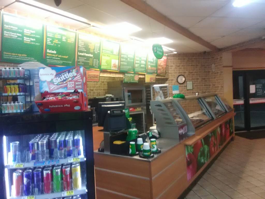 Subway | restaurant | 300 Van Hill Rd, Greeneville, TN 37745, USA | 4232347827 OR +1 423-234-7827