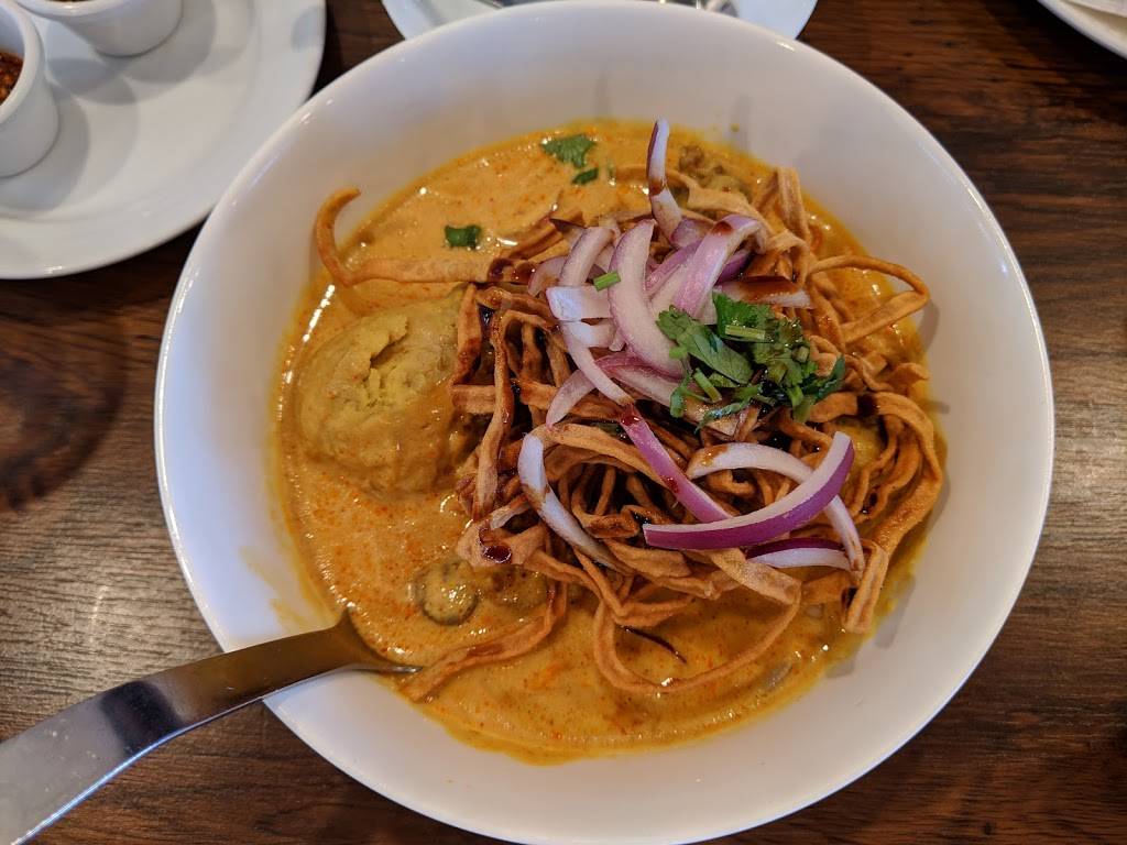 Khaosan Thai Restaurant | restaurant | 2062 Curtner Ave, San Jose, CA 95124, USA | 4086778061 OR +1 408-677-8061