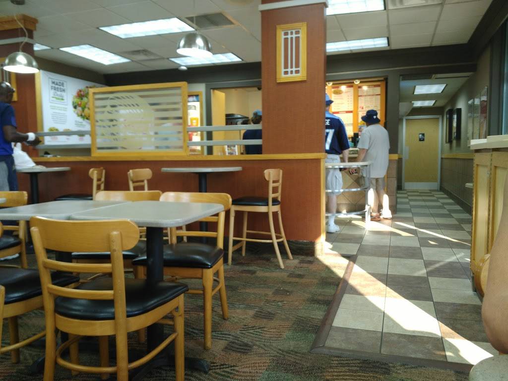 Wendys | restaurant | 5640 Franklin Pike Cir, Brentwood, TN 37027, USA | 6153731918 OR +1 615-373-1918