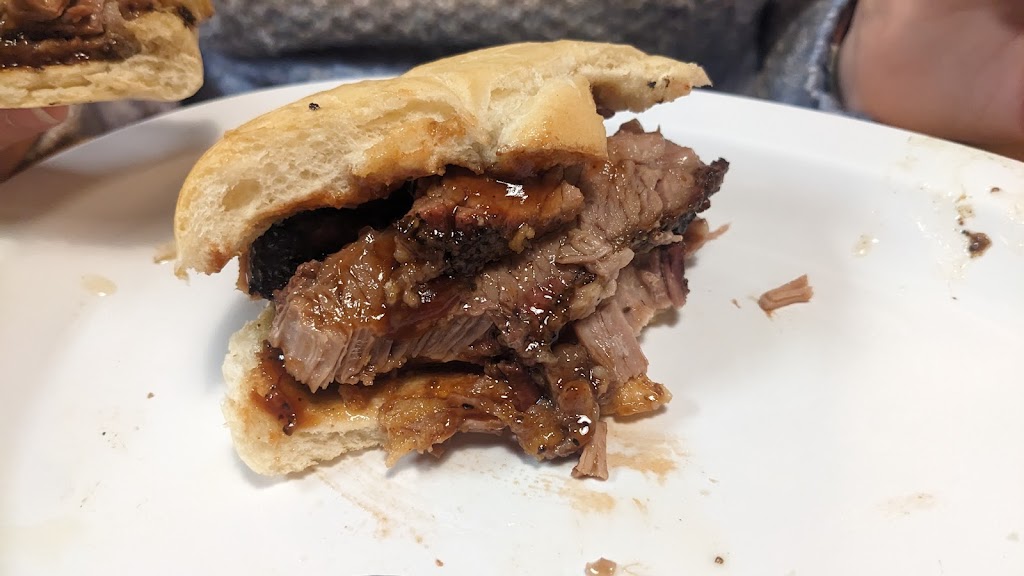 Hillbillys Smoky Mountain Diner & BBQ | restaurant | 571 W Broadway St, Newport, TN 37821, USA | 4235328038 OR +1 423-532-8038