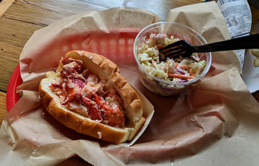 Lukes Lobster Bethesda | meal takeaway | 7129 Bethesda Ln, Bethesda, MD 20814, USA | 3017181005 OR +1 301-718-1005