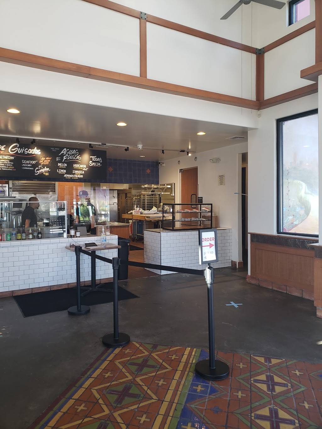 Guisados | restaurant | 577 S Arroyo Pkwy, Pasadena, CA 91105, USA | 6264492999 OR +1 626-449-2999