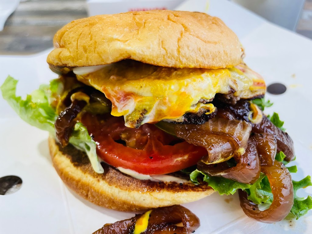 Bumper 2 Burger | restaurant | 966 Illinois Rte 59, Aurora, IL 60504, USA | 6308209092 OR +1 630-820-9092