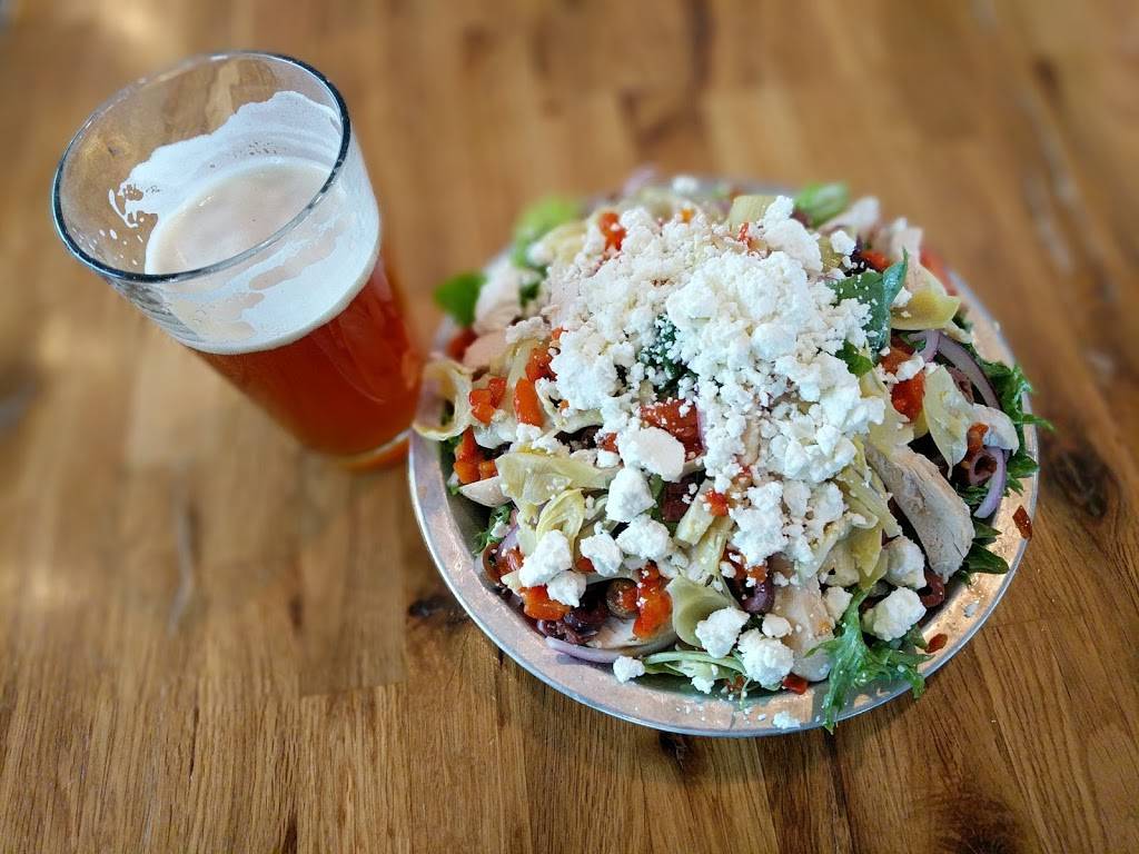 The Filling Station Microbrewery | restaurant | 642 Railroad Pl, Traverse City, MI 49686, USA | 2319468168 OR +1 231-946-8168