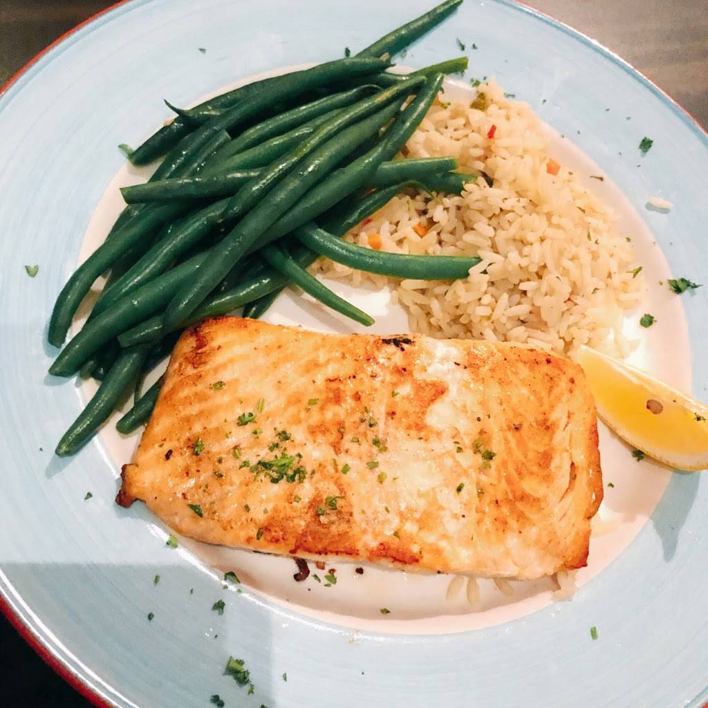 The Buttery | restaurant | 17565 Yonge St, Newmarket, ON L3Y 5H6, Canada | 9058360303 OR +1 905-836-0303