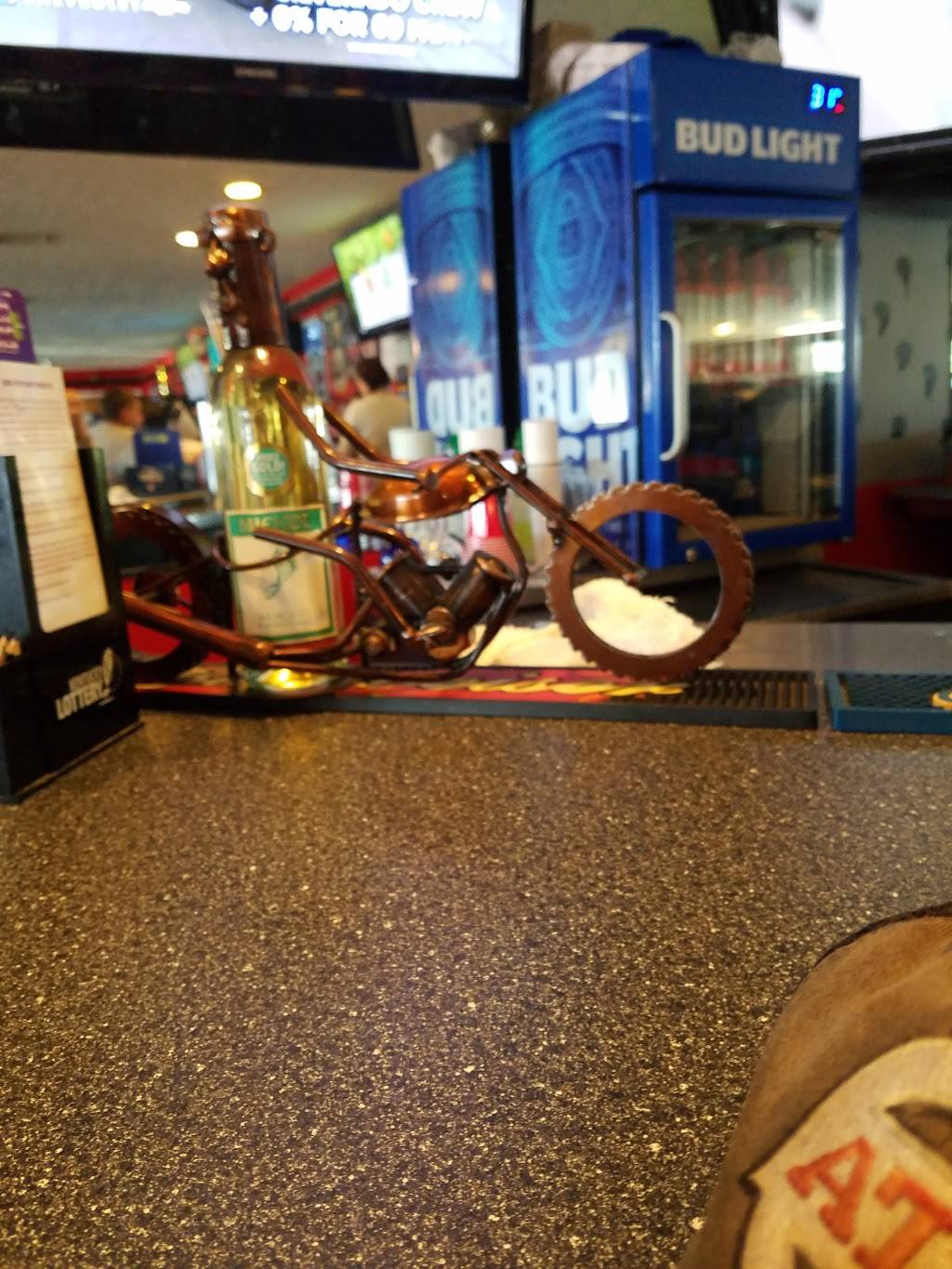 Little Ricks Neighborhood Bar & Grill | restaurant | 117 Plaza Park Rd, Lebanon Junction, KY 40150, USA | 5028332015 OR +1 502-833-2015