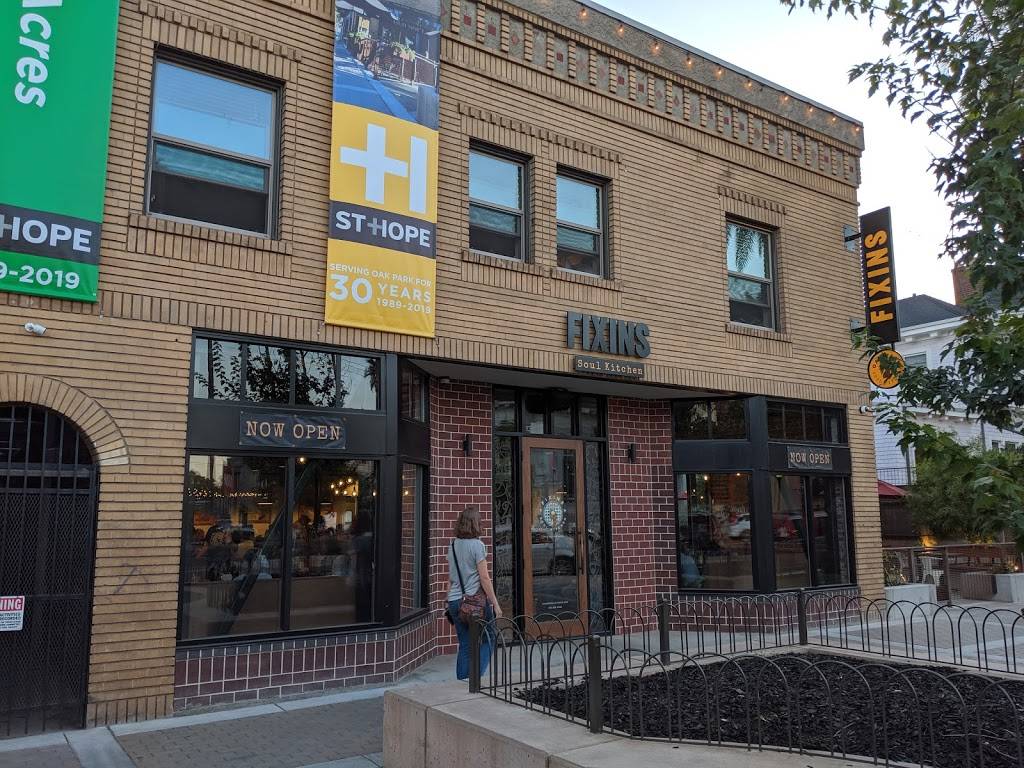 Fixins Soul Kitchen | restaurant | 3428 3rd Ave, Sacramento, CA 95817, USA | 9169997685 OR +1 916-999-7685