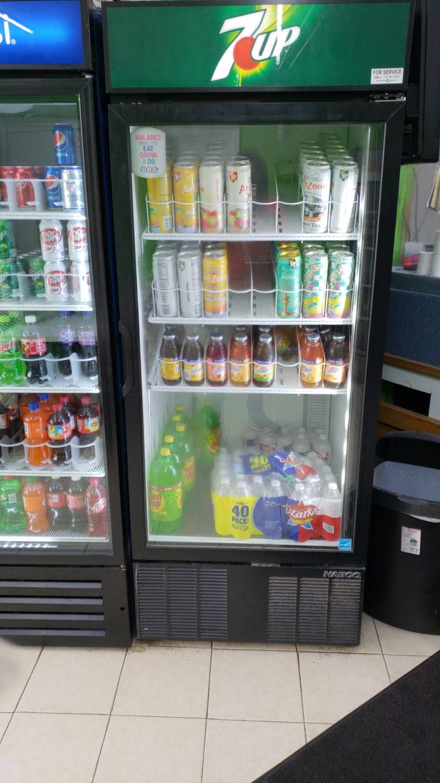 J & Js Wings, Seafood & Chinese Food | restaurant | 1600 Bluebonnet Ave, Port Arthur, TX 77640, USA | 4099858880 OR +1 409-985-8880