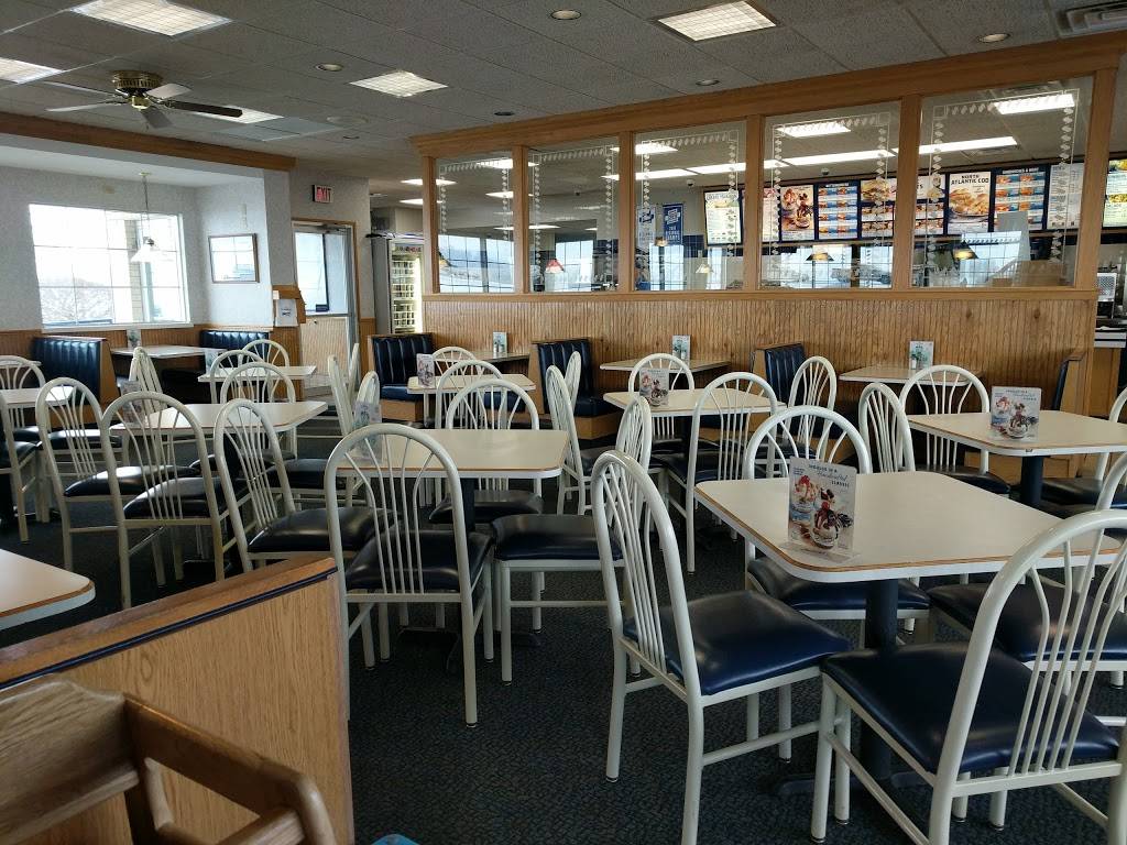 Culvers | restaurant | 900 E Main St, Waunakee, WI 53597, USA | 6088496599 OR +1 608-849-6599