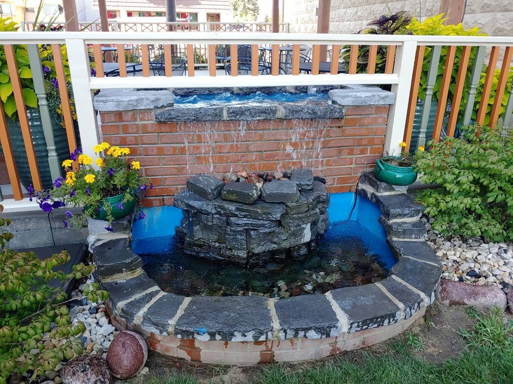 Charleston Cafe | restaurant | 3465 E Layton Ave, Cudahy, WI 53110, USA | 4147882911 OR +1 414-788-2911