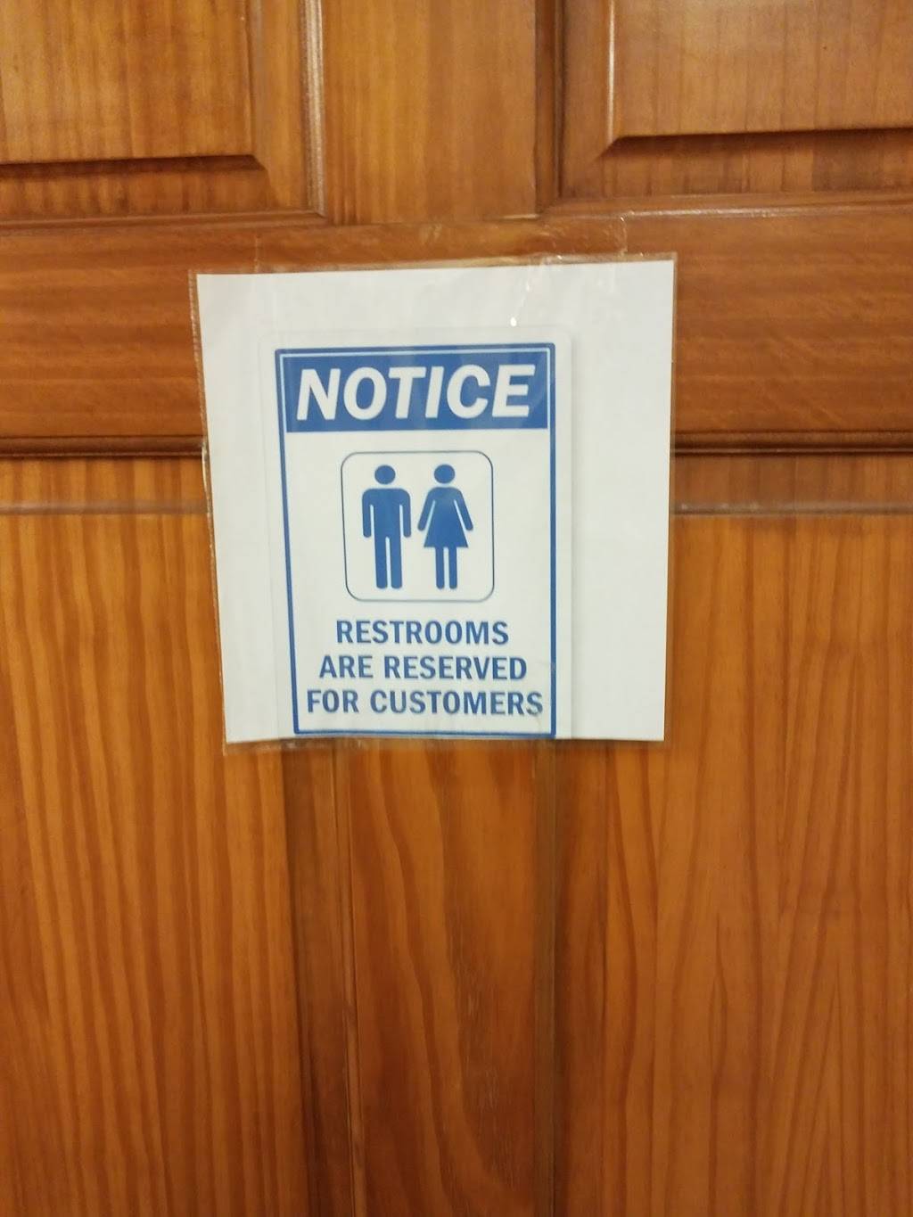 Subway | restaurant | 617 N 8th St, Sheboygan, WI 53081, USA | 9204598070 OR +1 920-459-8070