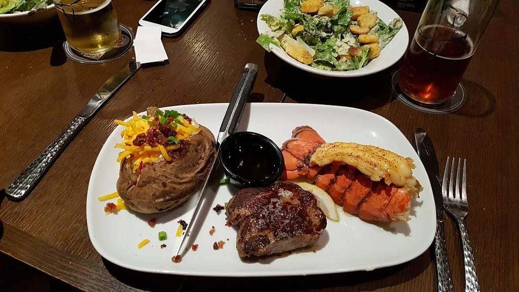 LongHorn Steakhouse | meal takeaway | 2692 Madison Rd, Cincinnati, OH 45208, USA | 5133514040 OR +1 513-351-4040