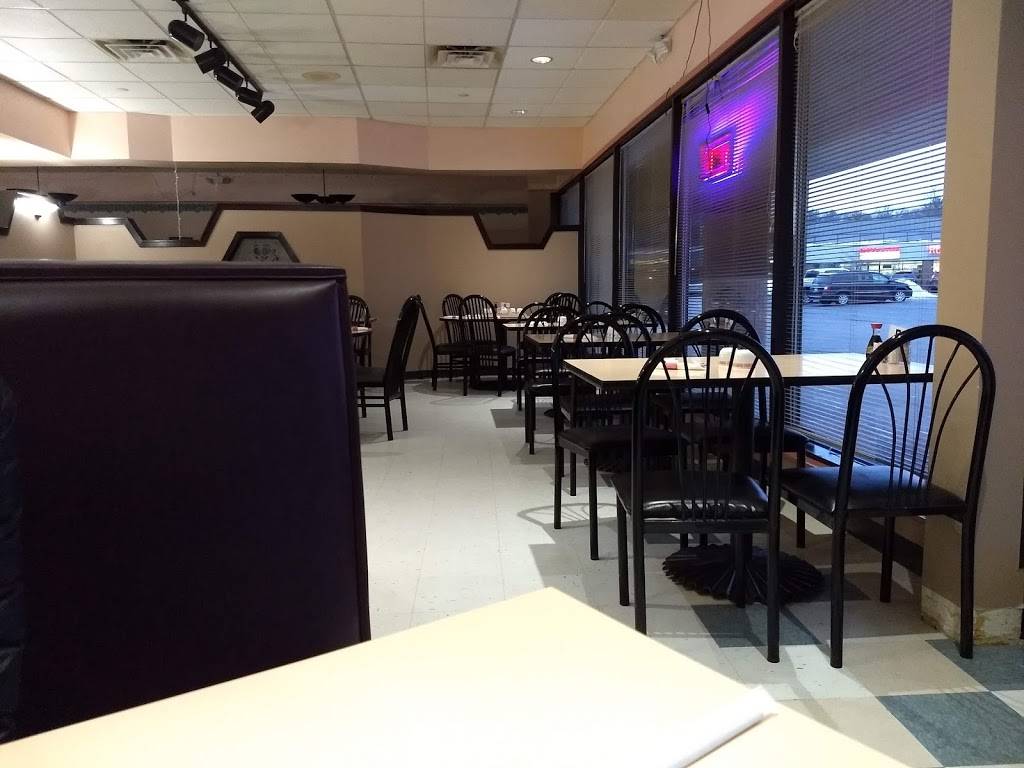 Chuy’s Chinese And American Restaurant | restaurant | 1740 44th St SW, Wyoming, MI 49519, USA | 6164273303 OR +1 616-427-3303