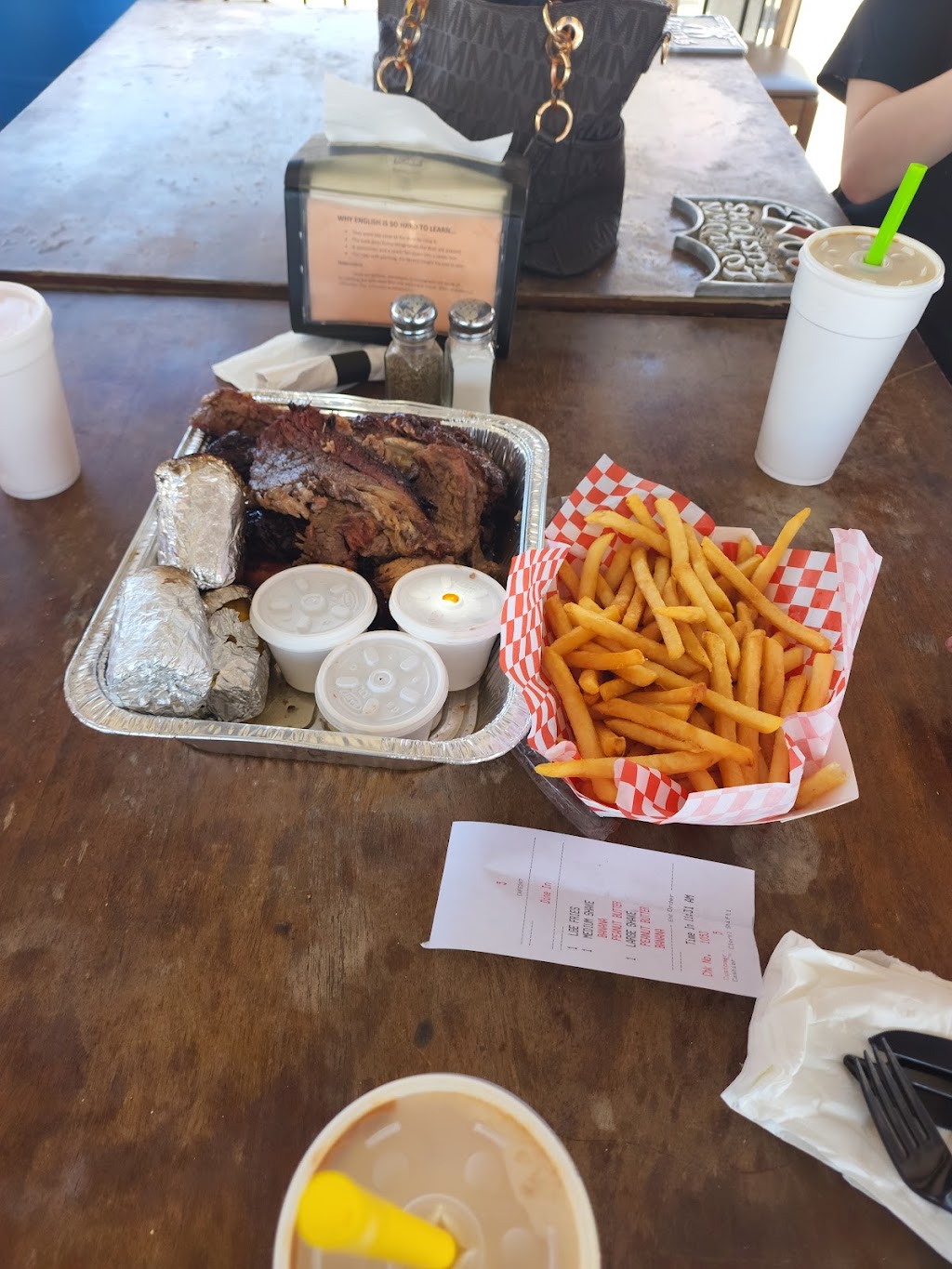 Cafe 247 | restaurant | 32866 Old Woman Springs Rd, Lucerne Valley, CA 92356, USA | 7602486088 OR +1 760-248-6088