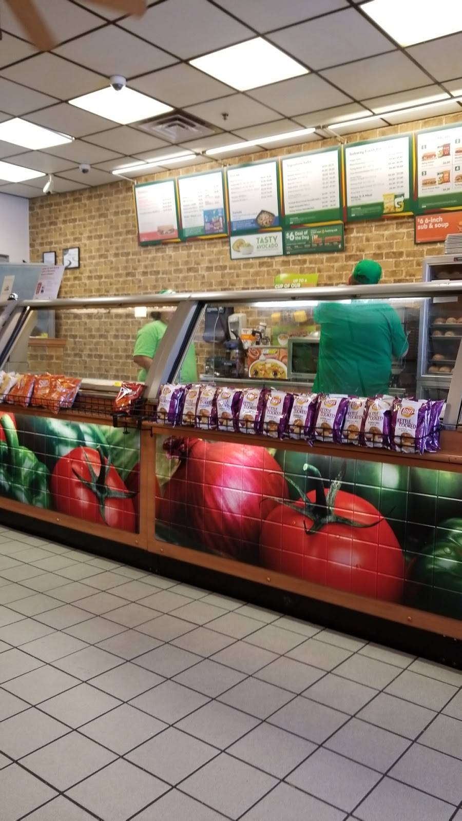 Subway Restaurants | restaurant | 8765 Spring Cypress Rd Ste O Stables Town Center II, Spring, TX 77379, USA | 2813793105 OR +1 281-379-3105