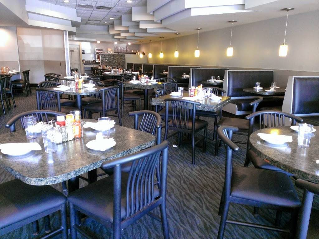 Pickles & Rye Deli | restaurant | 6724 Orchard Lake Rd, West Bloomfield Township, MI 48322, USA | 2487373890 OR +1 248-737-3890