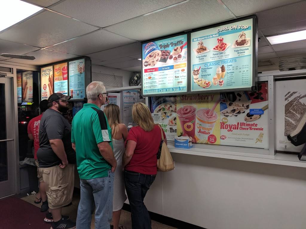 Dairy Queen | restaurant | 507 5th Ave, Coraopolis, PA 15108, USA | 4122645610 OR +1 412-264-5610