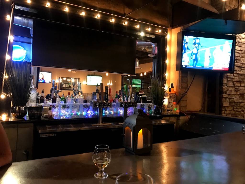 Relish Burger Bar | restaurant | 5609, 1000 White Rock Rd, El Dorado Hills, CA 95762, USA | 9169333111 OR +1 916-933-3111