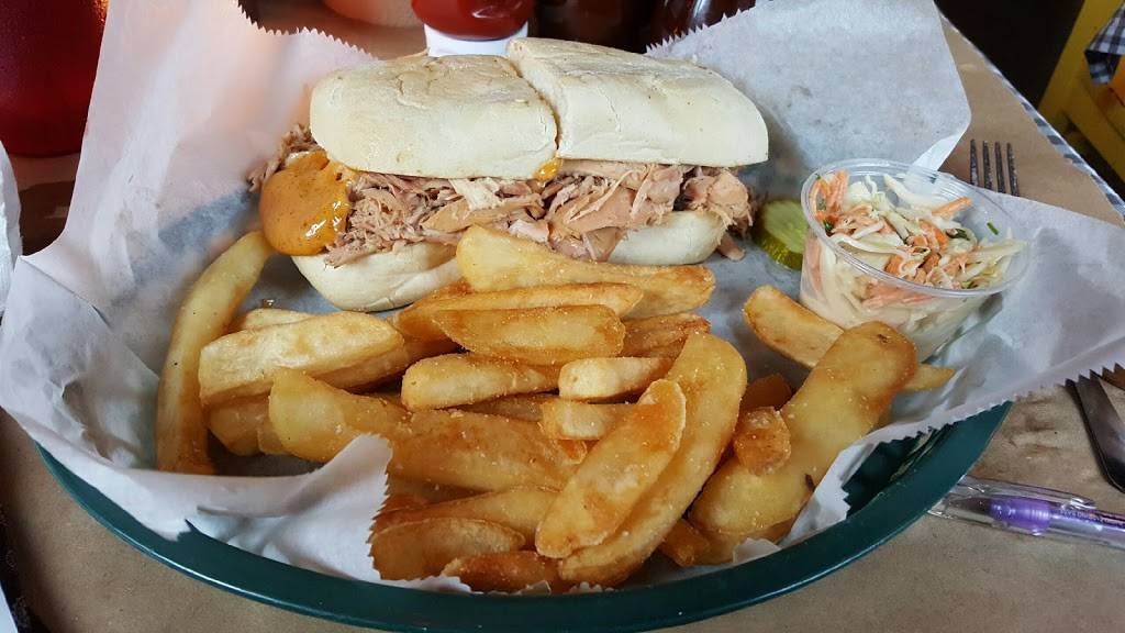 Fat Willys Rib Shack | restaurant | 2416 W Schubert Ave, Chicago, IL 60647, USA | 7737821800 OR +1 773-782-1800