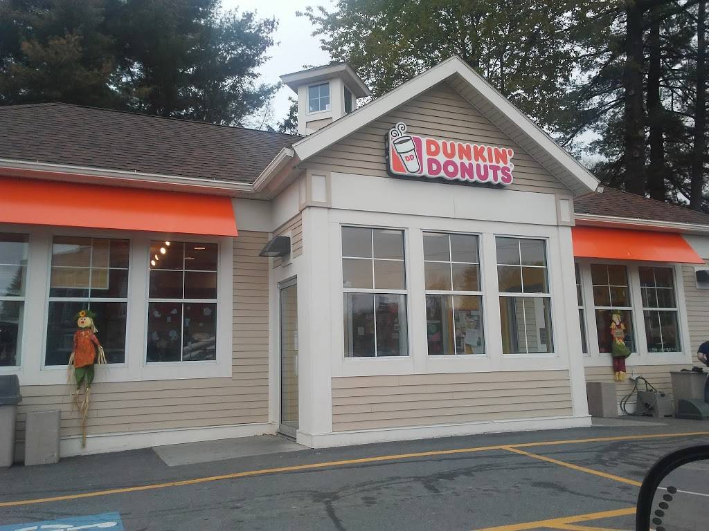 Dunkin | bakery | 175 Water St, Skowhegan, ME 04976, USA | 2074747167 OR +1 207-474-7167