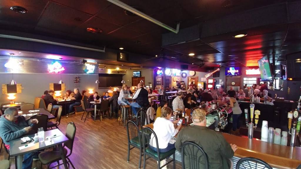 Meyers Landing Bar & Grill | restaurant | 1326 Whipple Ave NW, Canton, OH 44708, USA | 3304770295 OR +1 330-477-0295