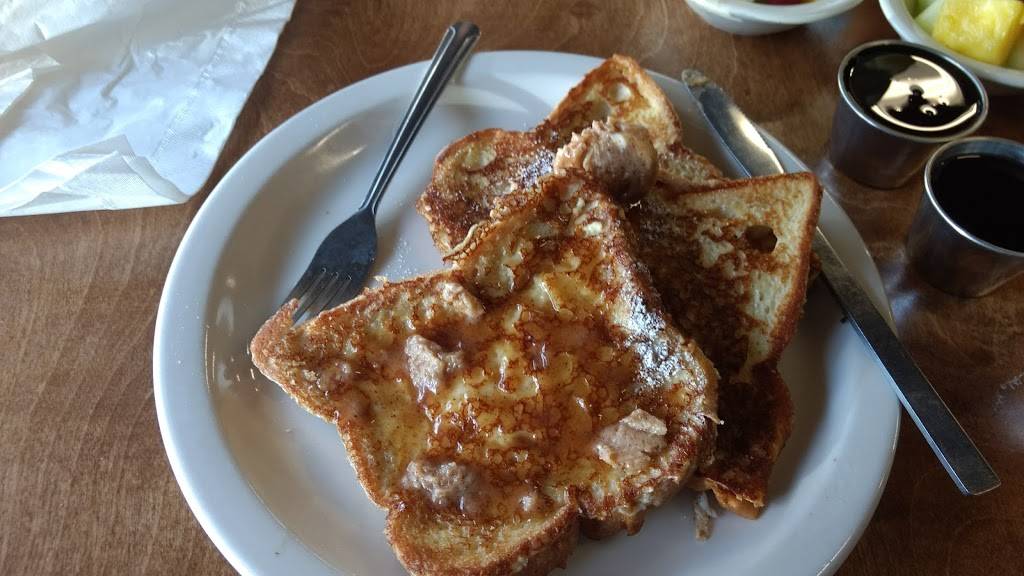 Uwes Bakery & Deli a division of Old World Foods, LLC | bakery | 1024 W San Antonio St unit b, New Braunfels, TX 78130, USA | 8306326585 OR +1 830-632-6585