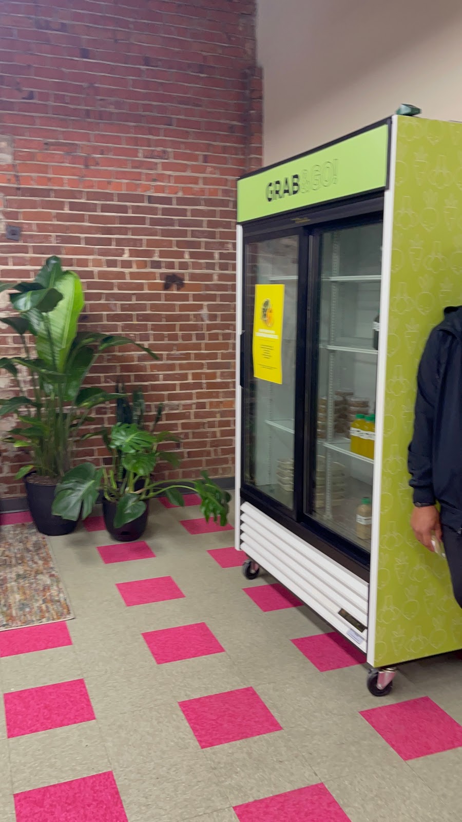 The Veggie | restaurant | 2211 Seminole Drive, Railroad Room 5, Huntsville, AL 35805, USA | 2564896310 OR +1 256-489-6310