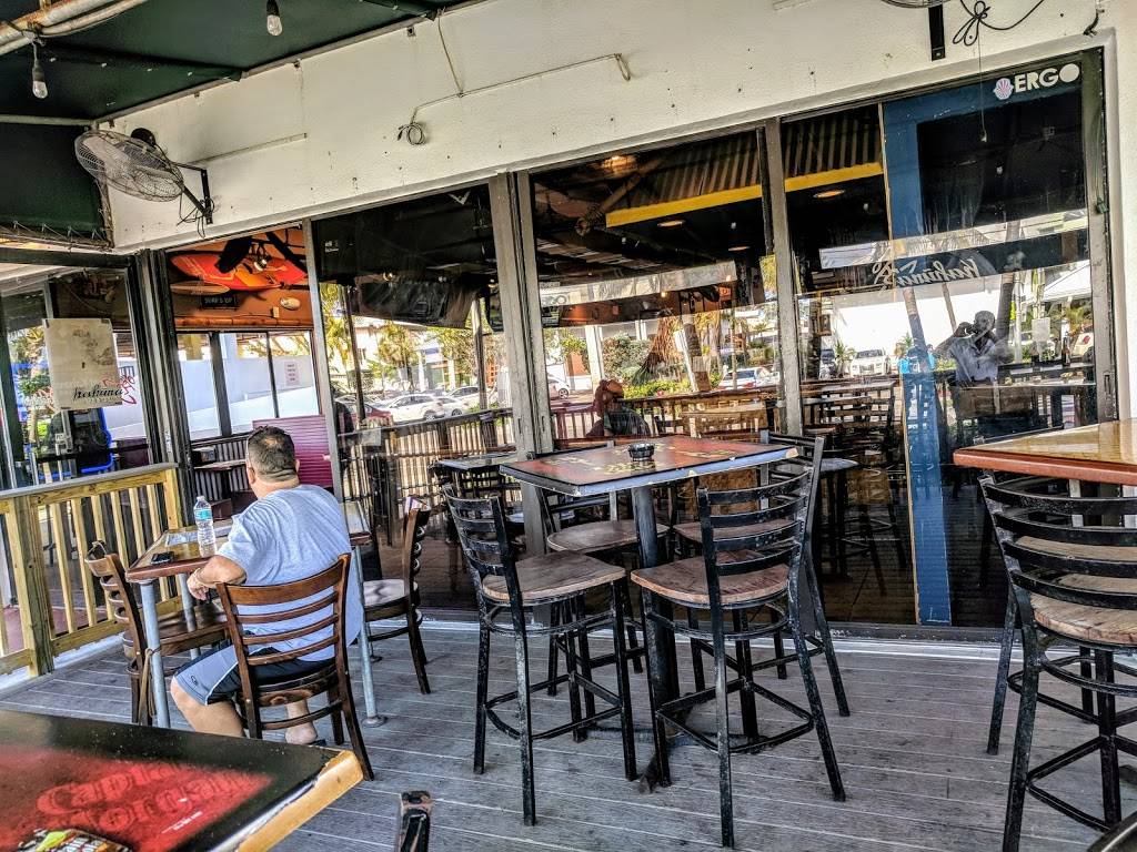 Kahuna Bar & Grill | restaurant | 249 NE 21st Ave # 81 A, Deerfield Beach, FL 33441, USA | 9547250244 OR +1 954-725-0244