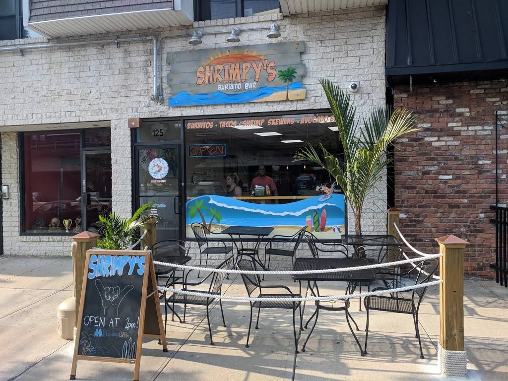 Shrimpys Burrito Bar | restaurant | 125 Front St, Massapequa Park, NY 11762, USA | 5167973299 OR +1 516-797-3299