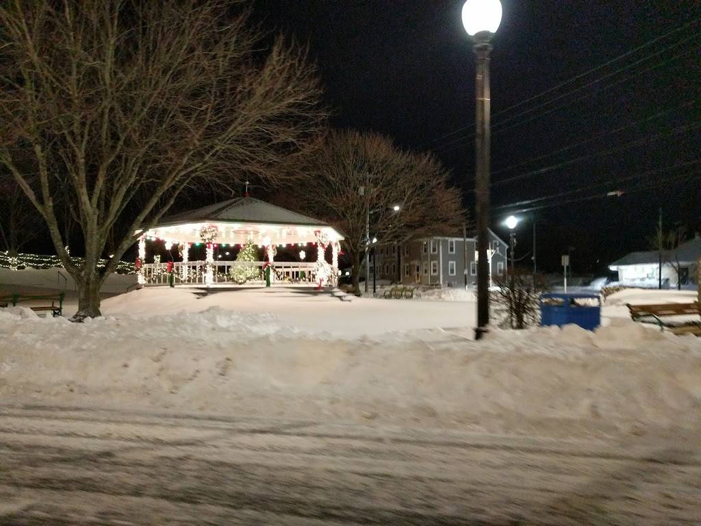Honey Dew Donuts | bakery | 1334 Park Ave, Cranston, RI 02920, USA | 4014327990 OR +1 401-432-7990