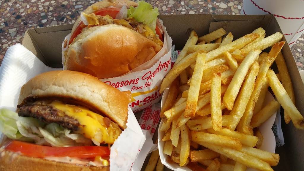 In-N-Out Burger | restaurant | 2505 S Garey Ave, Pomona, CA 91766, USA | 8007861000 OR +1 800-786-1000