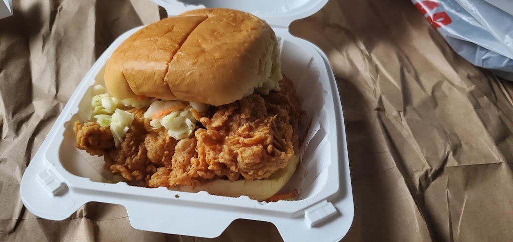 Rokstar Chicken | restaurant | 242-02 61st Ave Located inside Food Bazaar Douglaston (Aisle 2B, Queens, NY 11362, USA | 7188198933 OR +1 718-819-8933